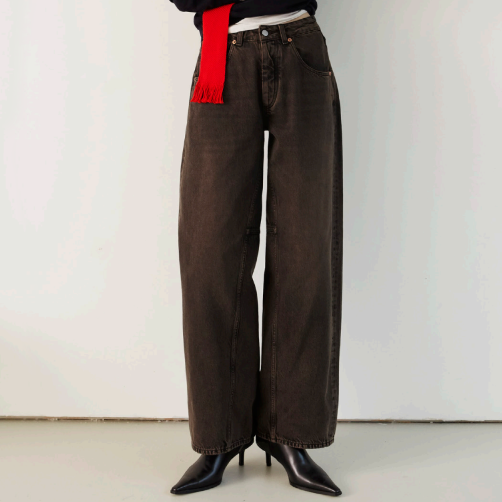 Decade Studio Pop-Up